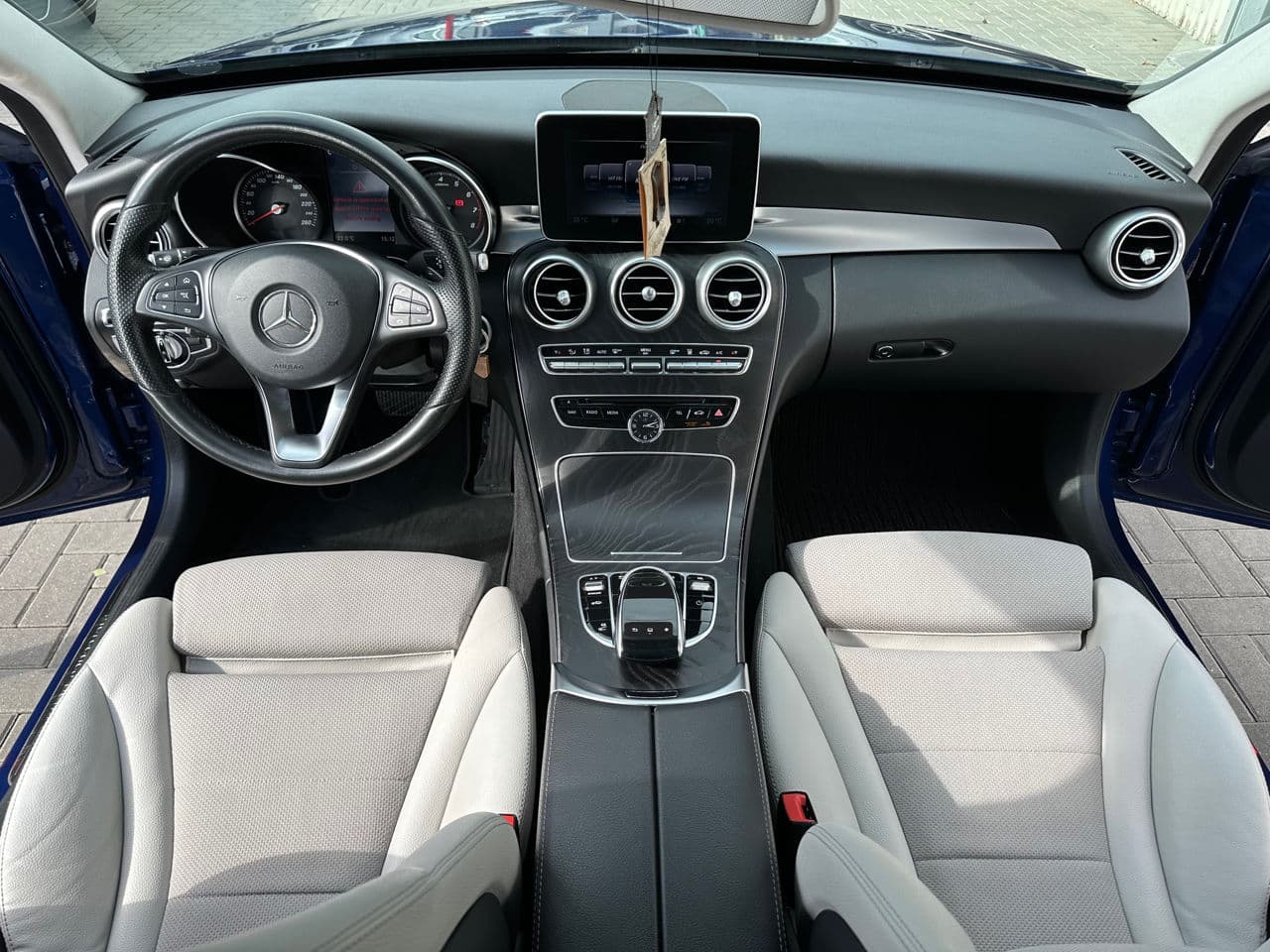 Mercedes C 350e 2016 — Миниатюра 7