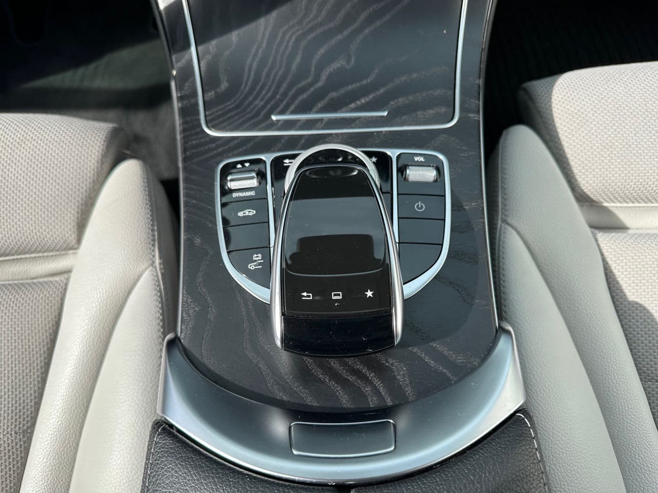 Mercedes C 350e 2016 — Миниатюра 12
