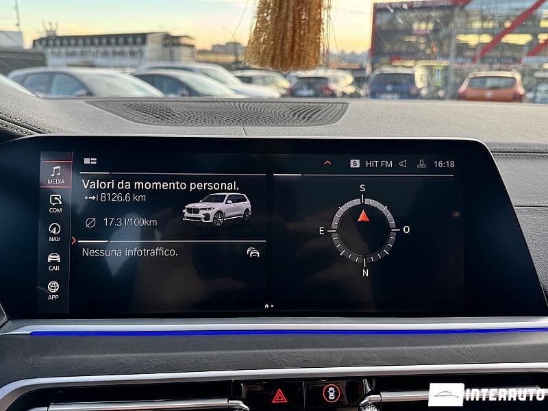 BMW X7 4.0i 2022 — Миниатюра 13
