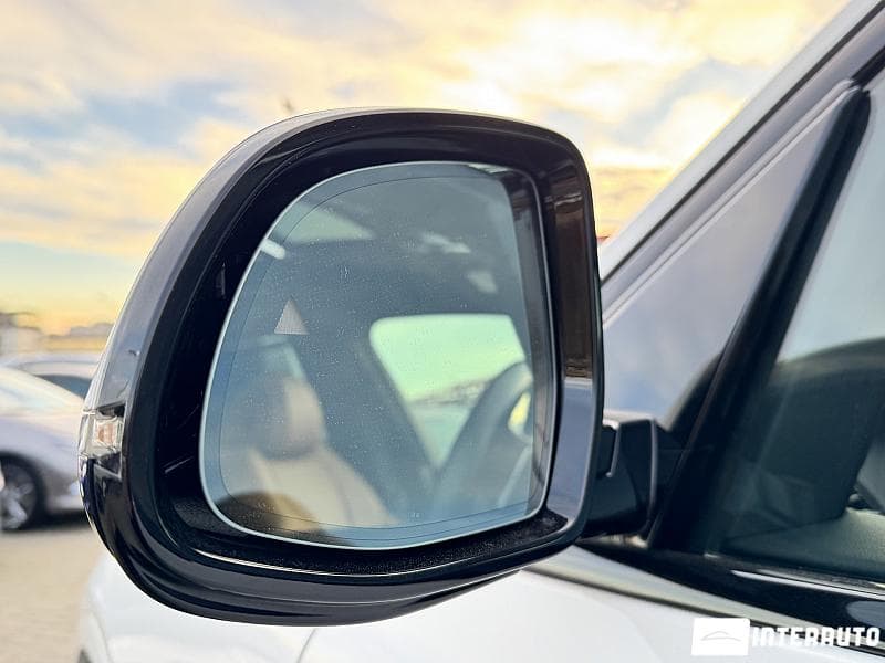 BMW X7 4.0i 2022 — Миниатюра 26