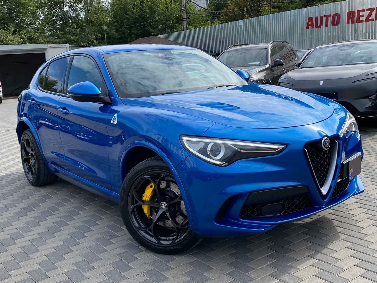Alfa Romeo Stelvio Quadrifoglio 2018 — Миниатюра 3