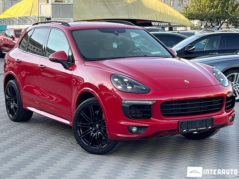 2016 Porsche Cayenne S — Miniatură 3