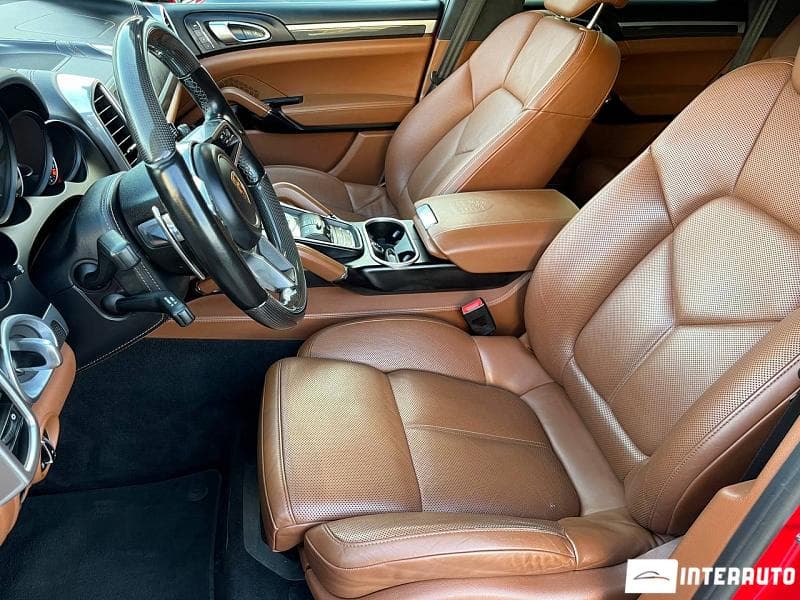 2016 Porsche Cayenne S — Miniatură 6