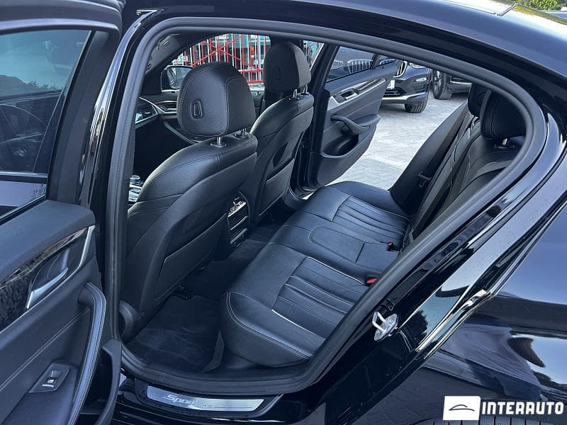 BMW 530 2017 — Миниатюра 6