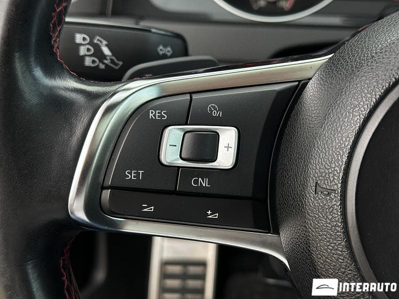 2015 Volkswagen Golf GTI — Miniatură 12