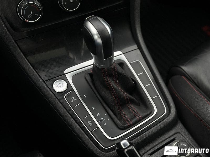 2015 Volkswagen Golf GTI — Miniatură 16