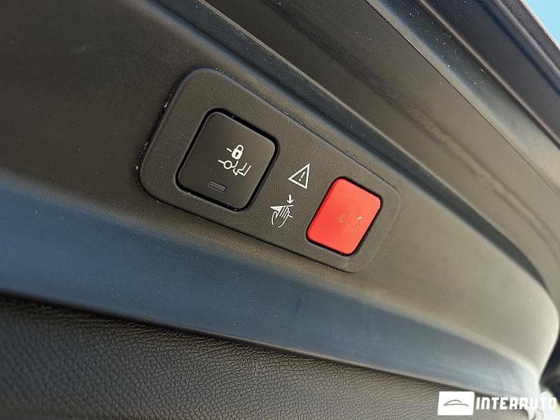 Peugeot 5008 2018 — Миниатюра 22