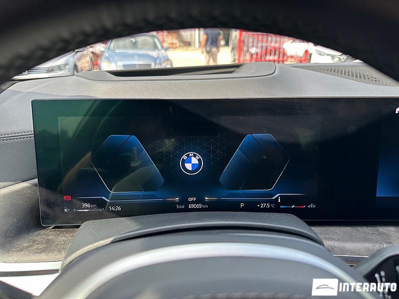 BMW X7 4.0d 2023 — Миниатюра 9