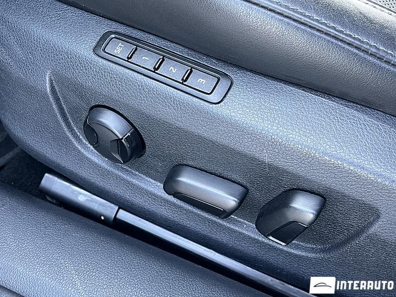 Skoda Superb 2018 — Миниатюра 8