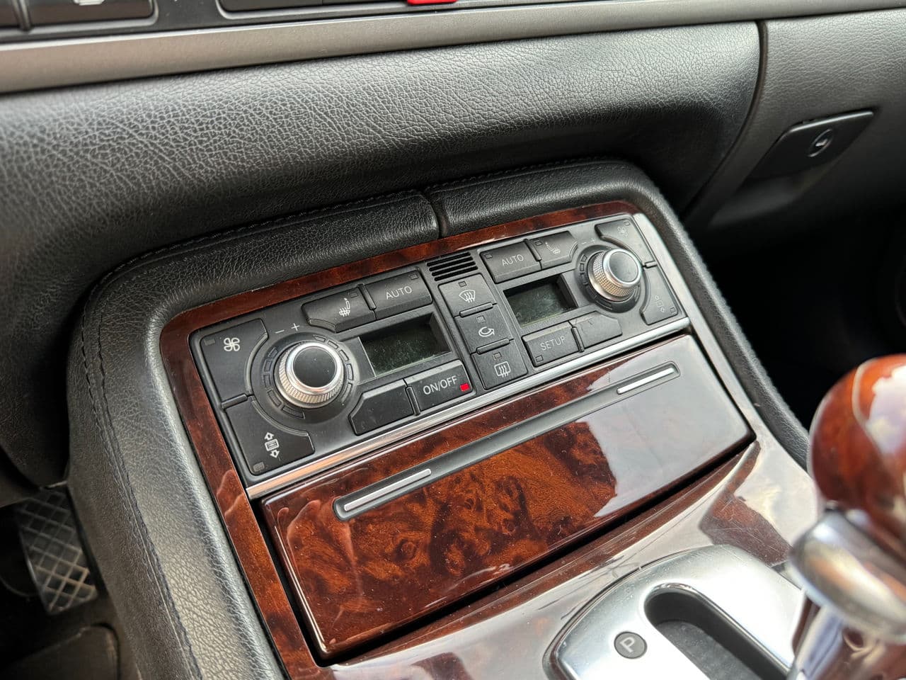 Audi A8 2005 — Миниатюра 9