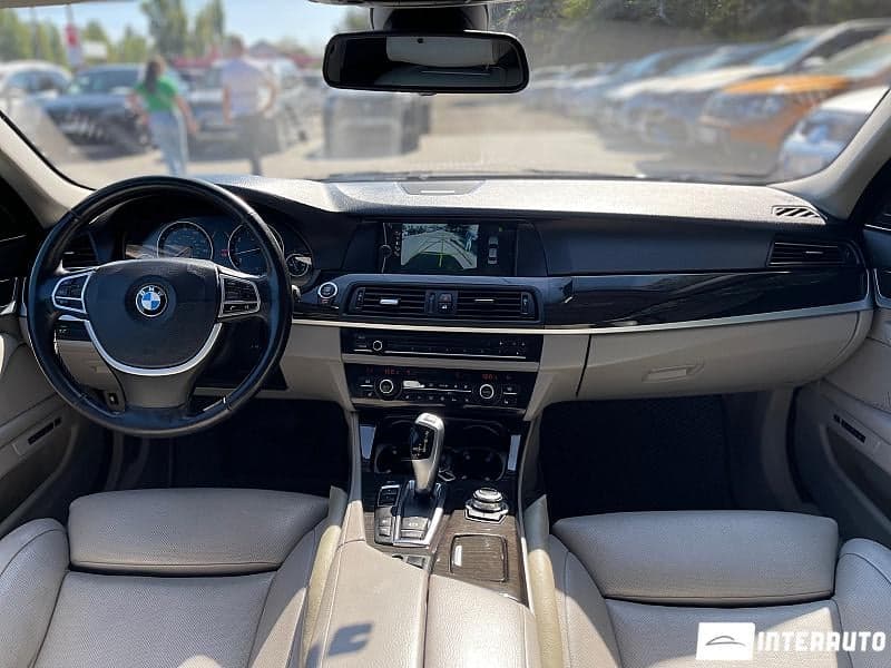 BMW 528 2011 — Миниатюра 13