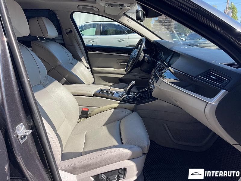 BMW 528 2011 — Миниатюра 17