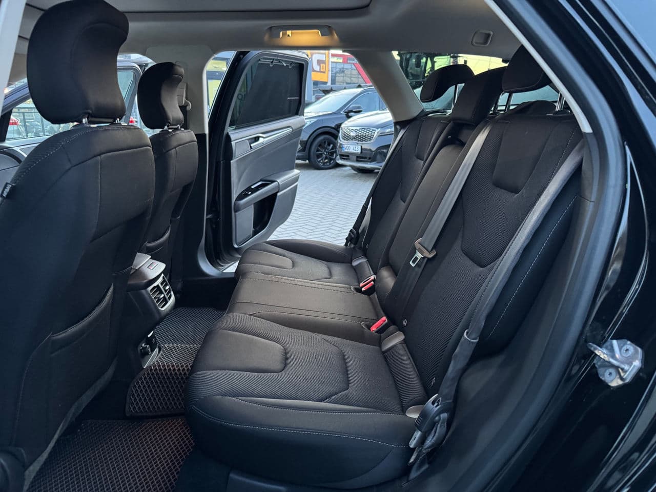 Ford Mondeo 2016 — Миниатюра 19