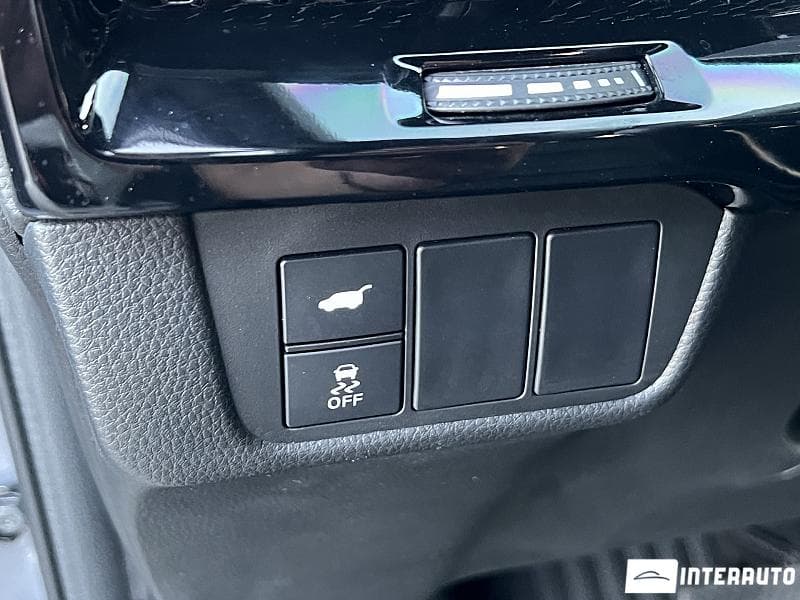 Honda CR-V 2023 — Миниатюра 17
