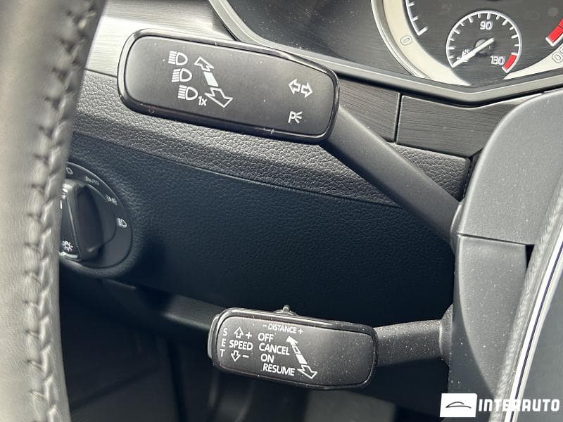 Skoda Superb 2021 — Миниатюра 12