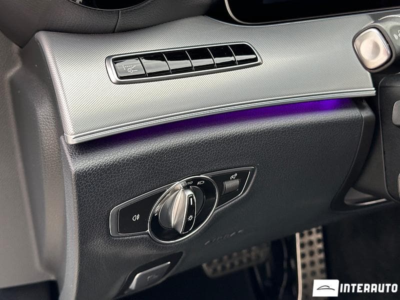 Mercedes E 220 2017 — Миниатюра 10