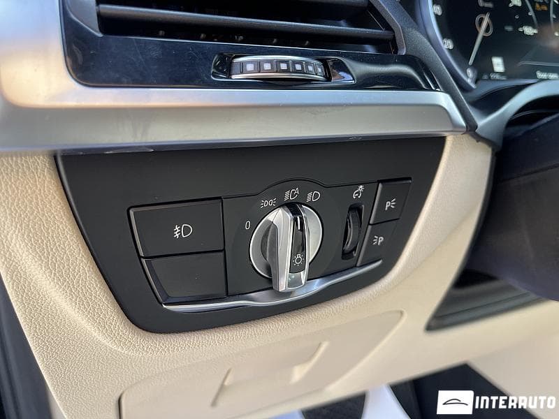2018 BMW X3 3.0i — Miniatură 7