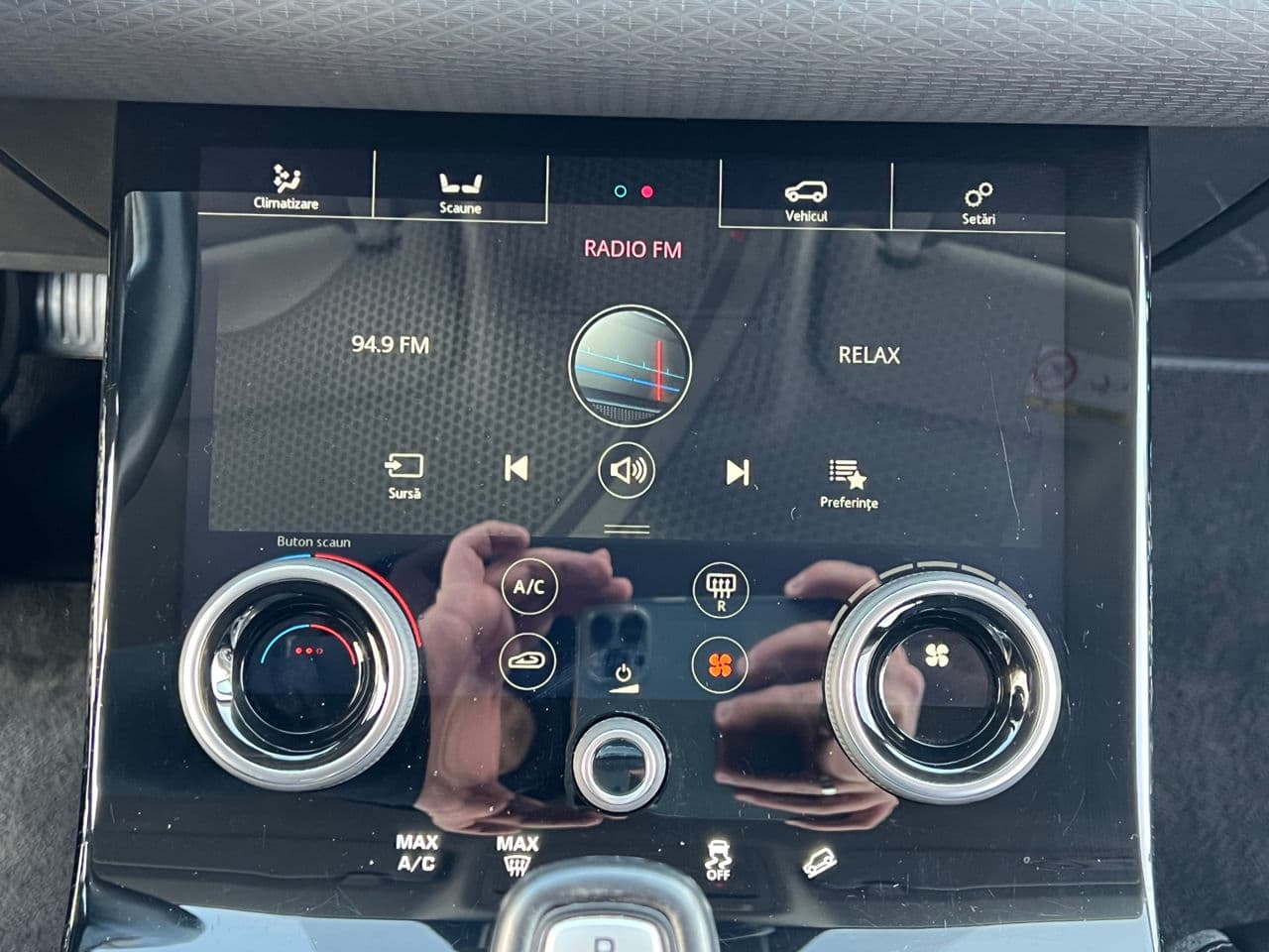 Land Rover Range Rover Evoque 2019 — Миниатюра 10