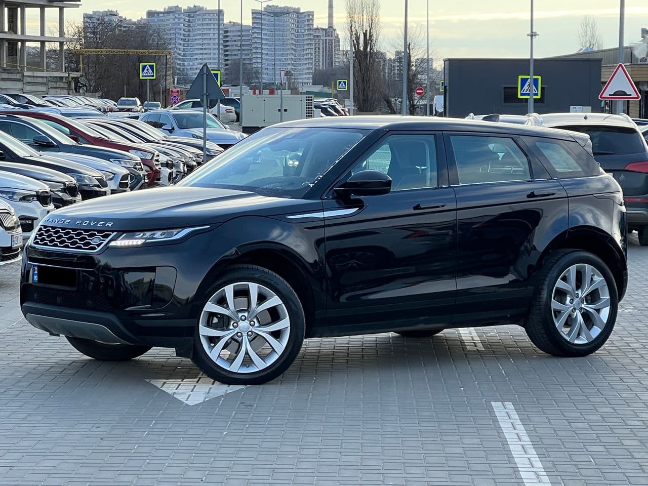 Land Rover Range Rover Evoque 2019 — Миниатюра 2