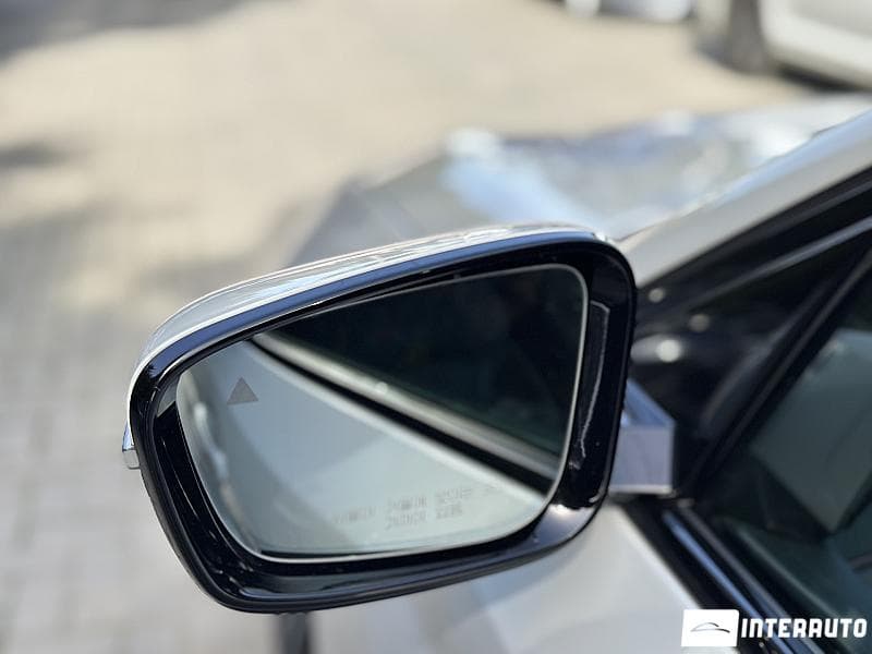 BMW 520 2017 — Миниатюра 5
