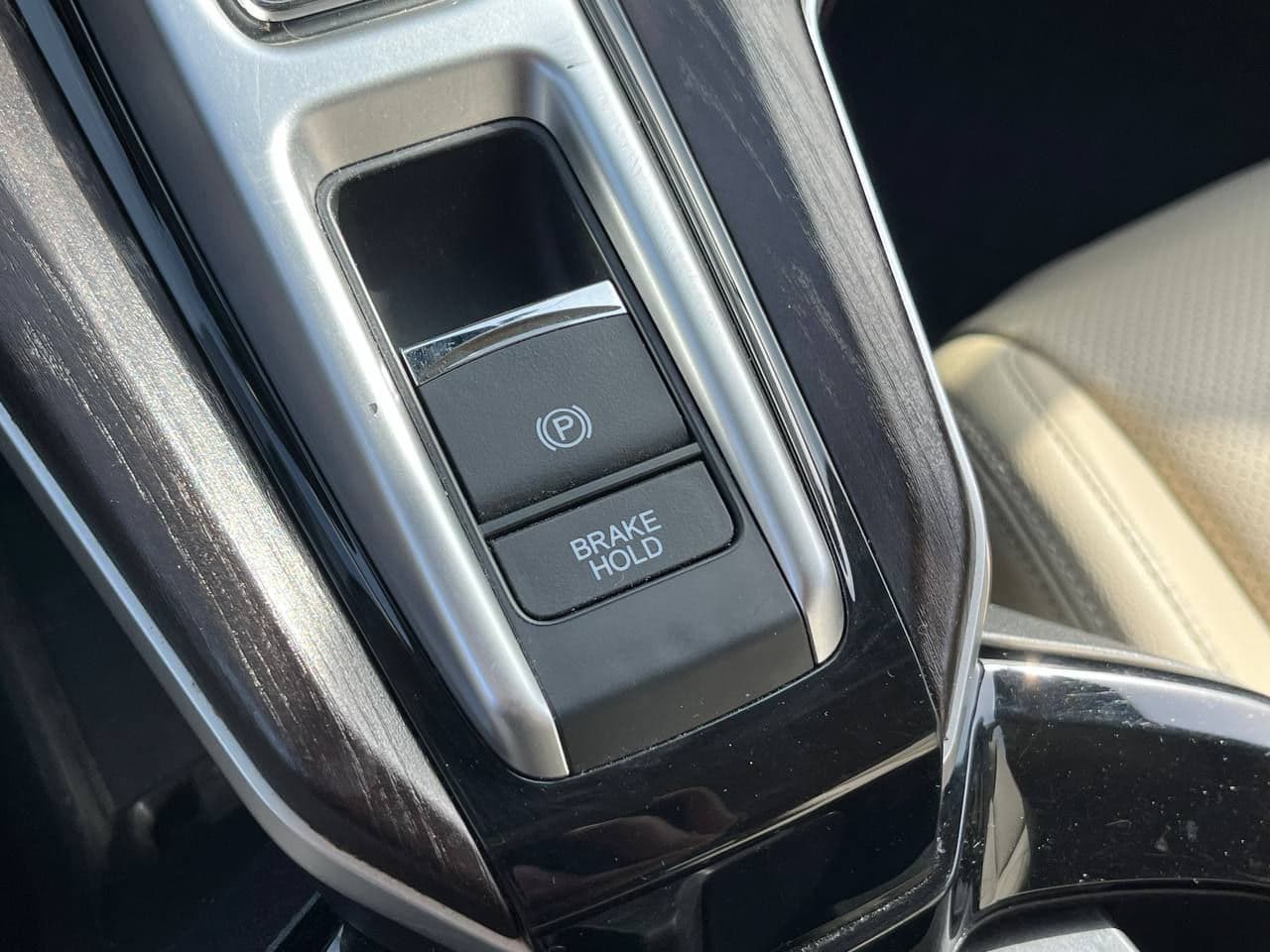 Honda Clarity 2017 — Миниатюра 16