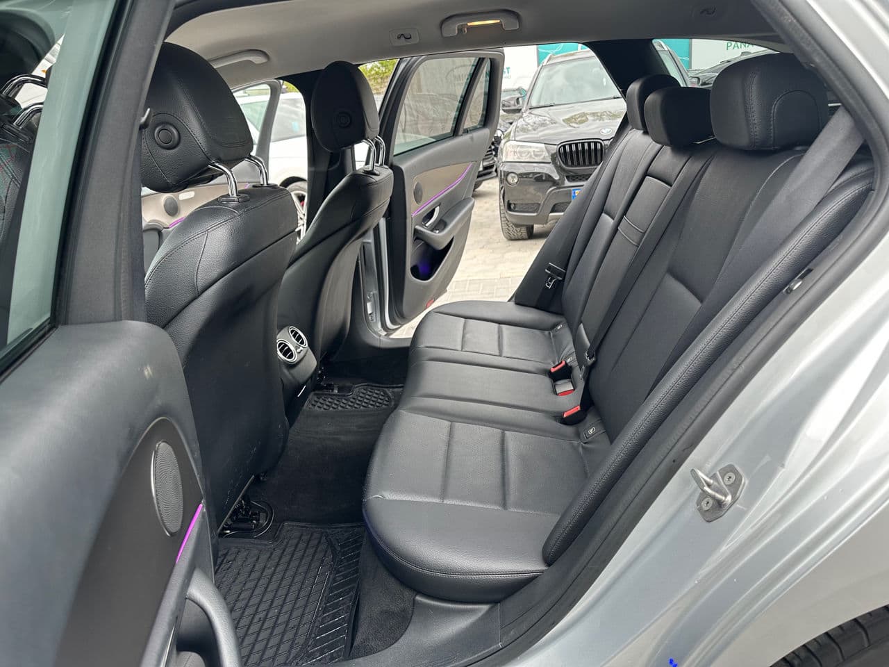 Mercedes E 220 2016 — Миниатюра 6