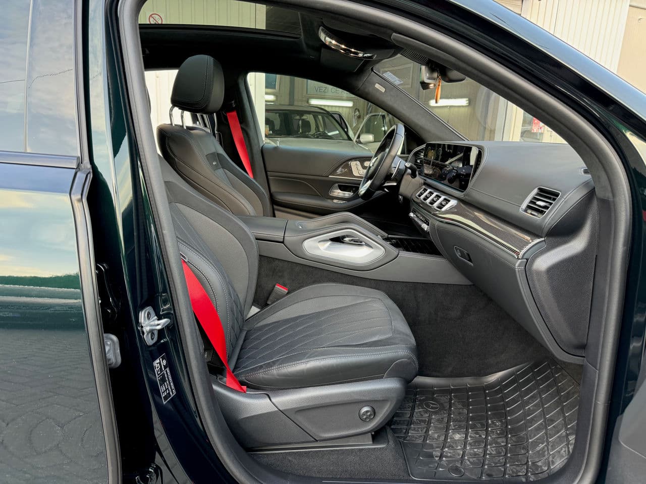 Mercedes GLE Coupe 53 AMG 2022 — Миниатюра 5