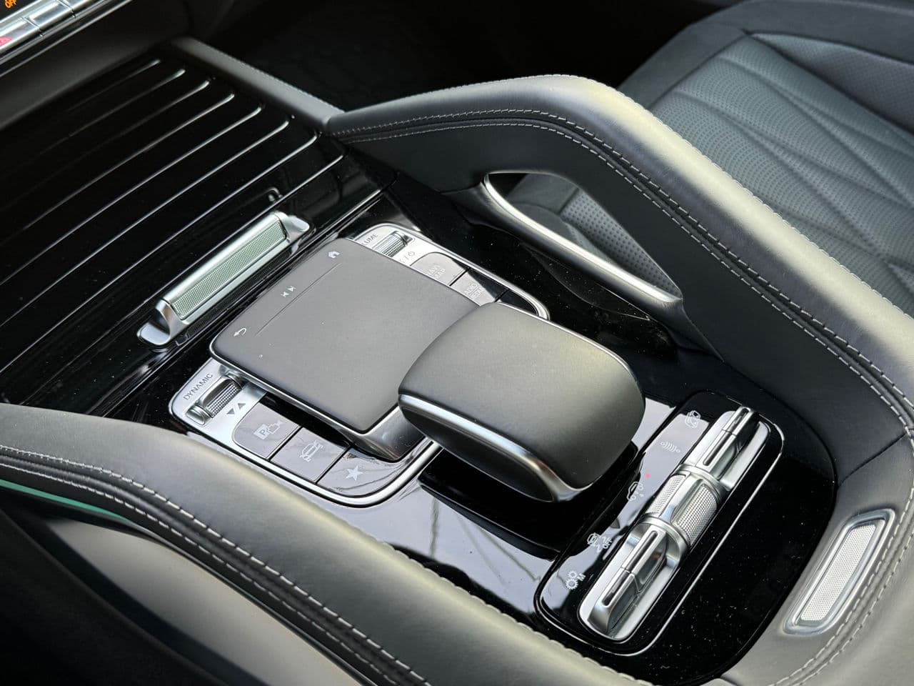 Mercedes GLE Coupe 53 AMG 2022 — Миниатюра 14
