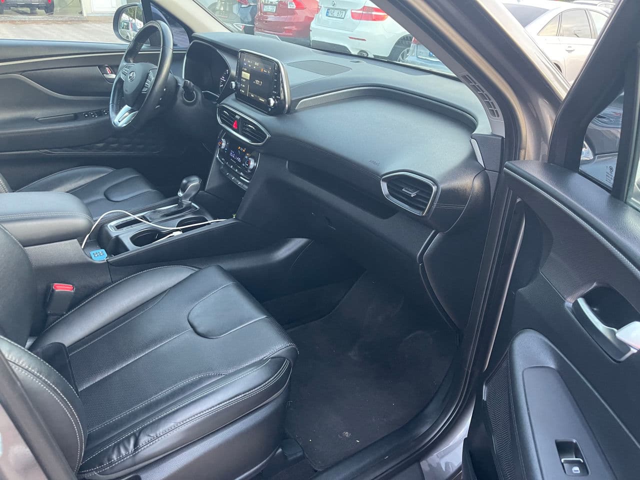 Hyundai Santa Fe 2019 — Миниатюра 14