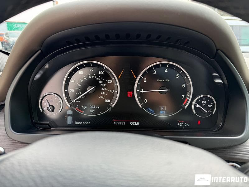 BMW X5 4.0e 2018 — Миниатюра 8