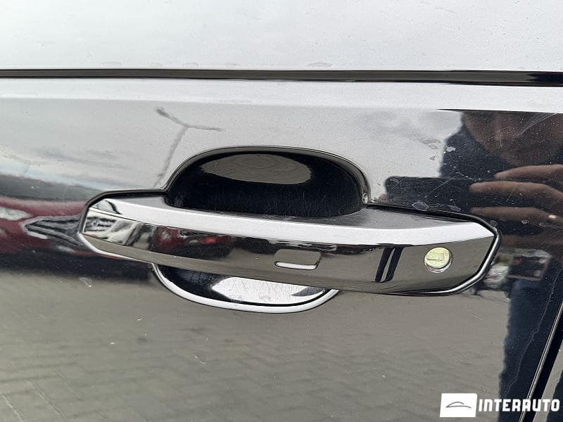 Audi A4 2017 — Миниатюра 19