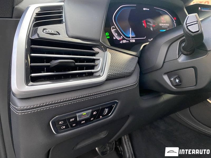 2020 BMW X5 4.5e — Miniatură 19