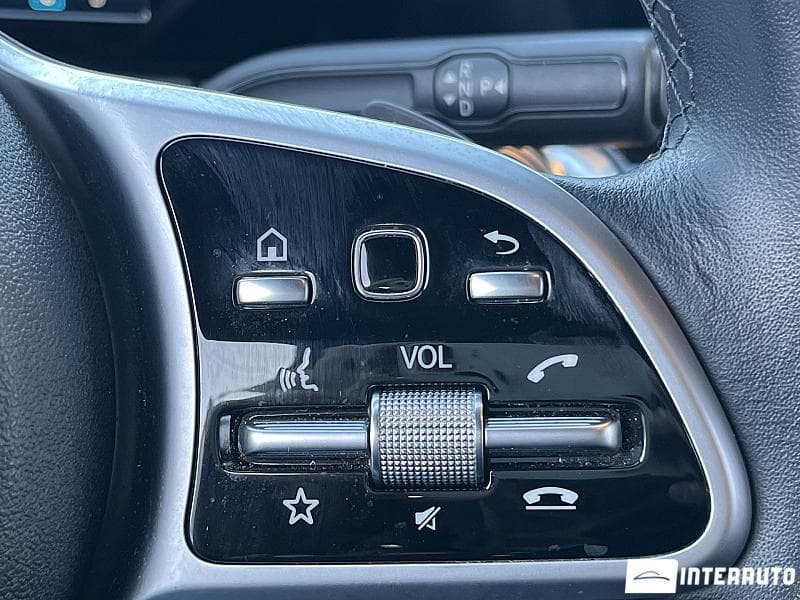 Mercedes GLB 200d 2020 — Миниатюра 12