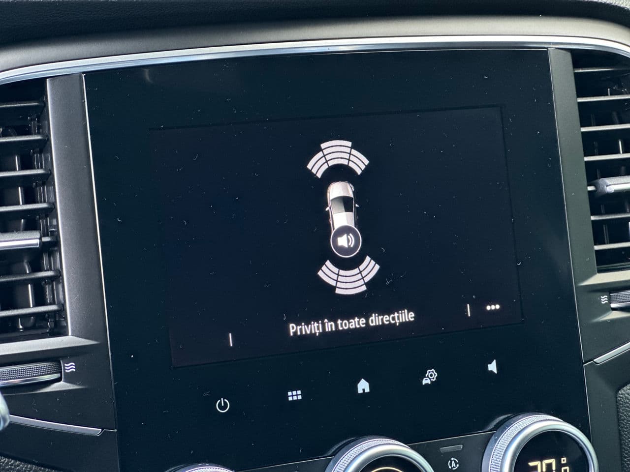 Renault Megane 2022 — Миниатюра 11