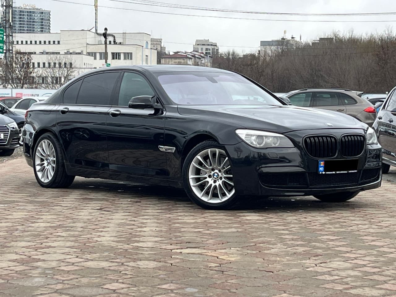 BMW 740 2013 — Миниатюра 4