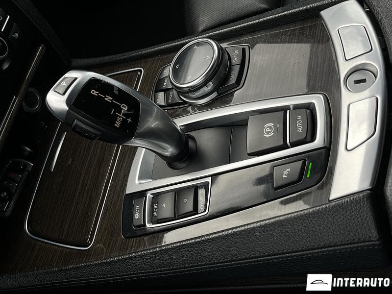 BMW 740 2013 — Миниатюра 12