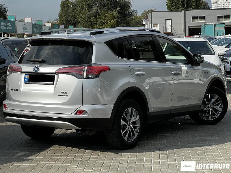 Toyota Rav-4 2016 — Миниатюра 4