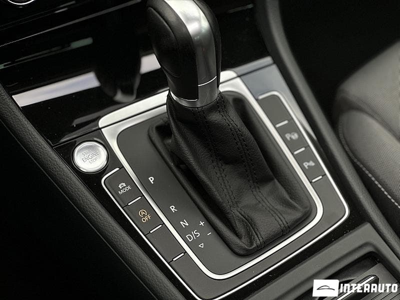 Volkswagen Golf 2018 — Миниатюра 17