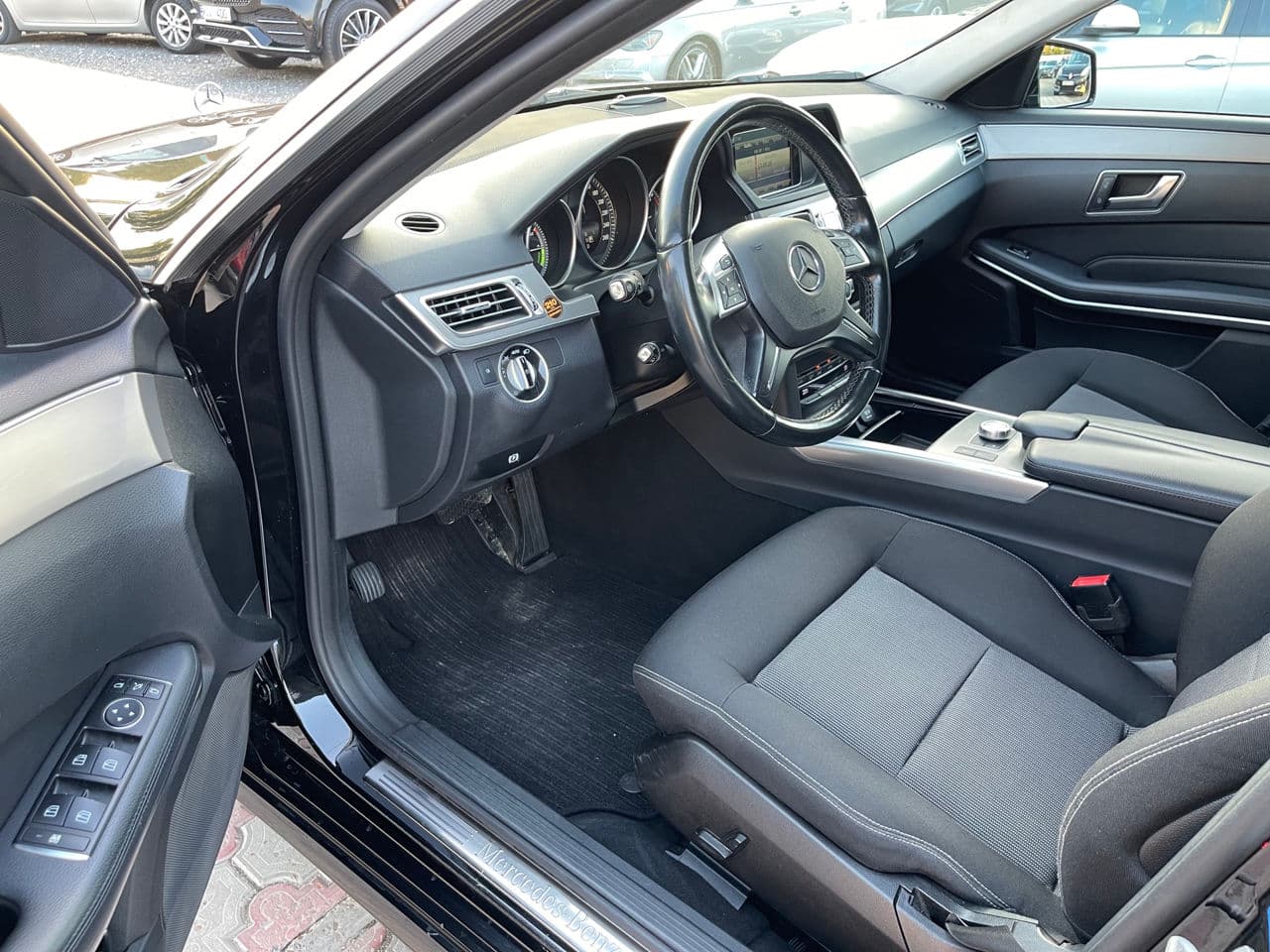Mercedes E 300h 2014 — Миниатюра 6