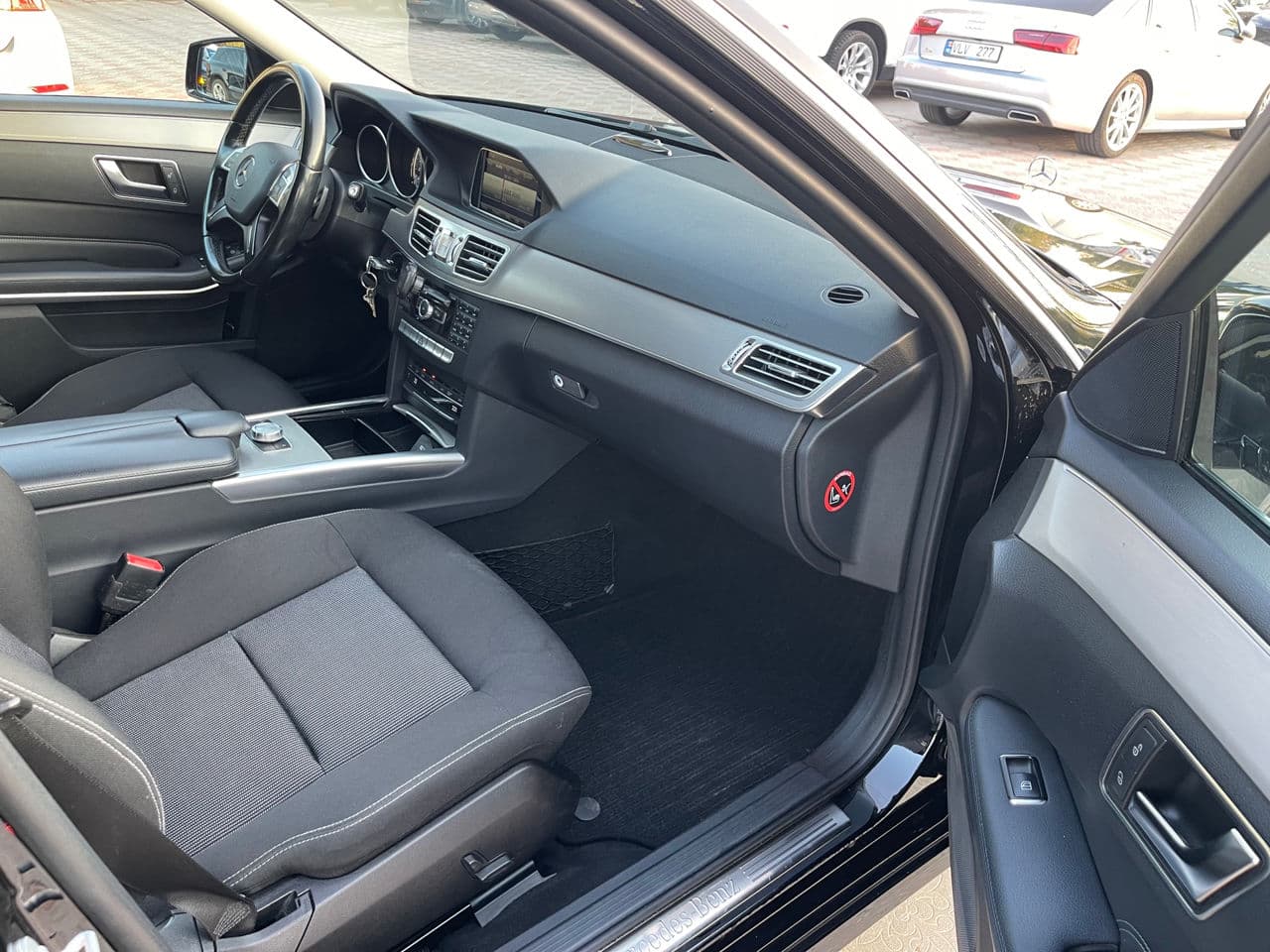 Mercedes E 300h 2014 — Миниатюра 14
