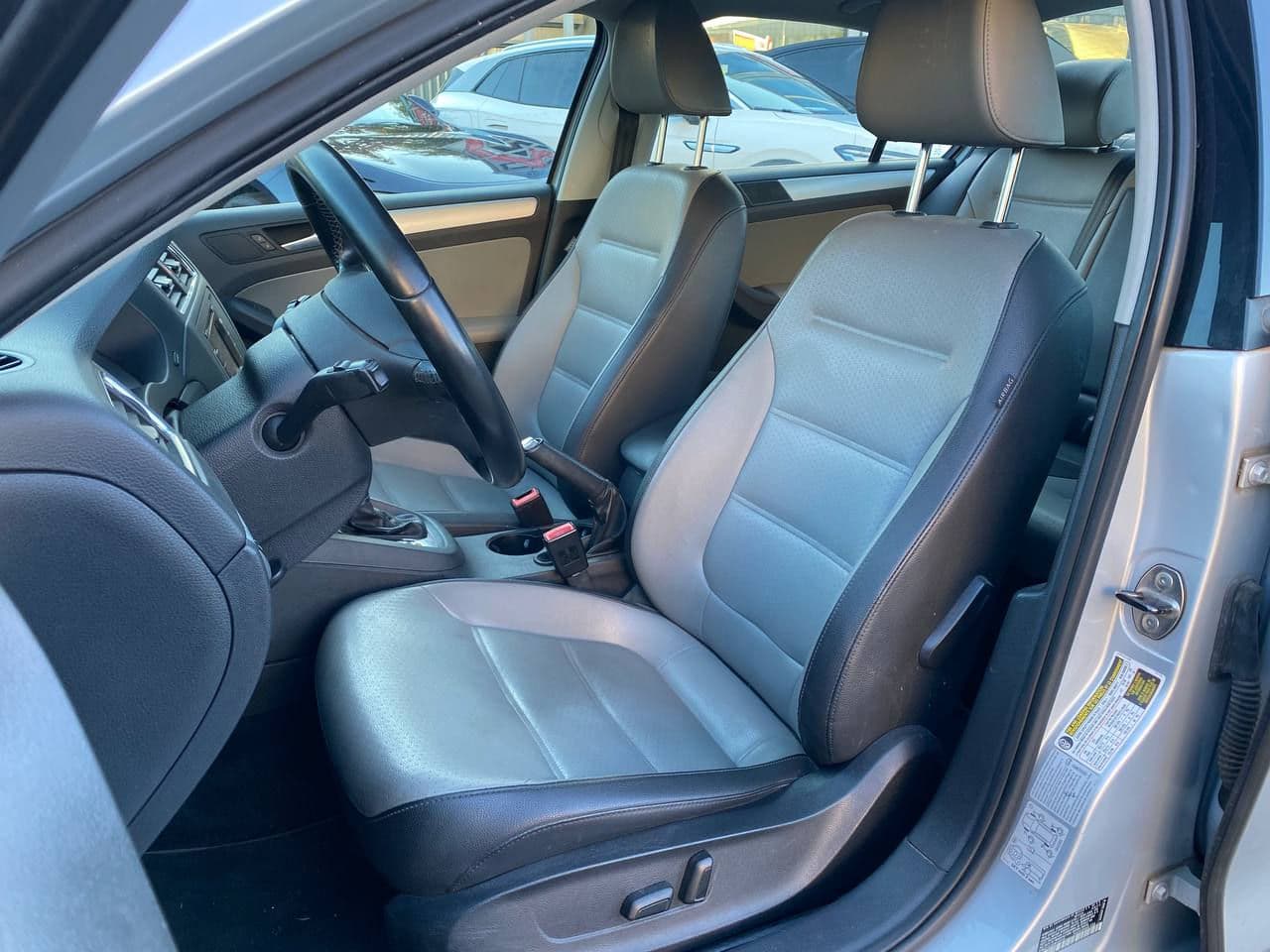 Volkswagen Jetta 2012 — Миниатюра 7
