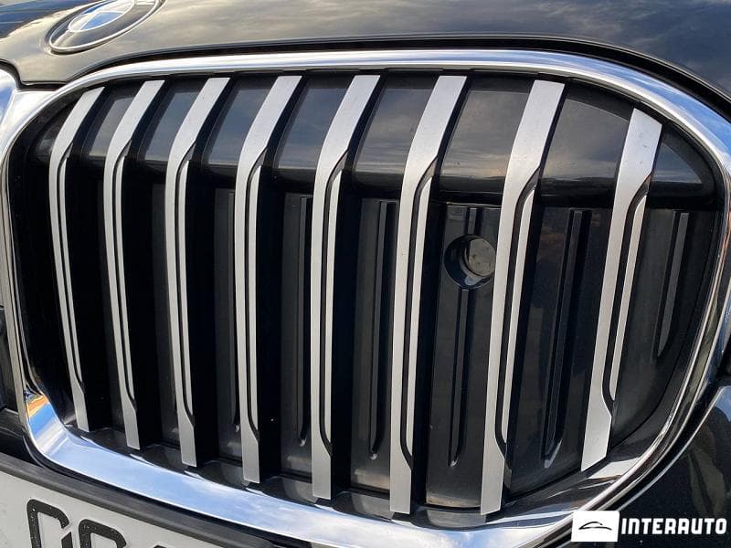 BMW 750 2020 — Миниатюра 5