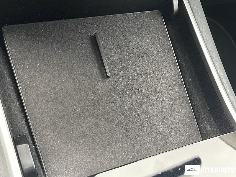 Tesla Model 3 2018 — Миниатюра 11
