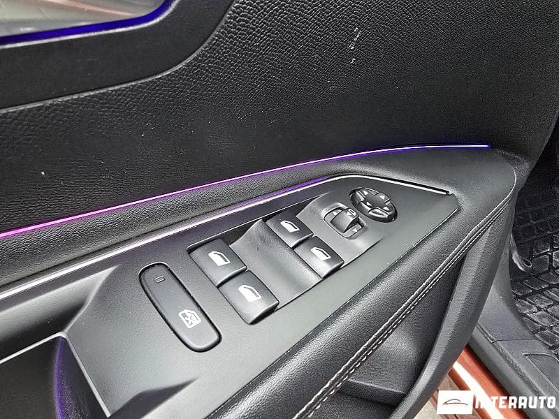 Peugeot 3008 2019 — Миниатюра 15