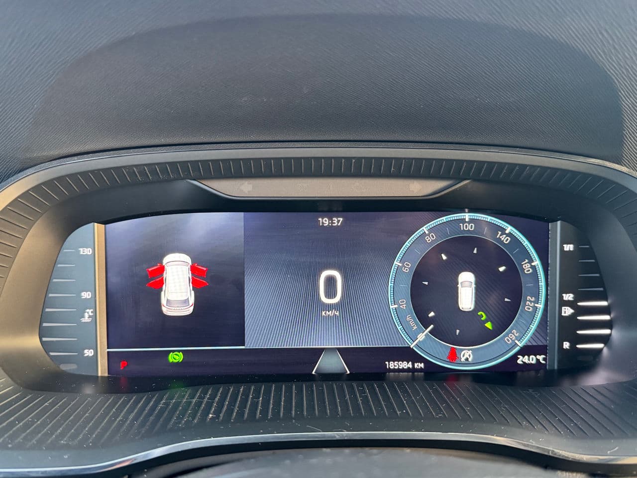 Skoda Octavia 2020 — Миниатюра 8