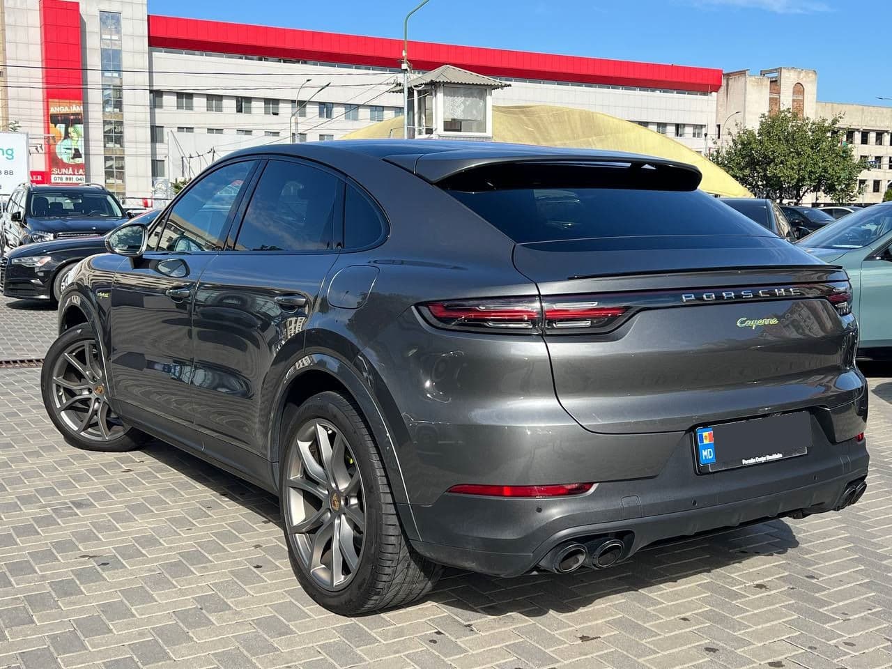 Porsche Cayenne E-Hybrid Coupe 2021 — Миниатюра 4