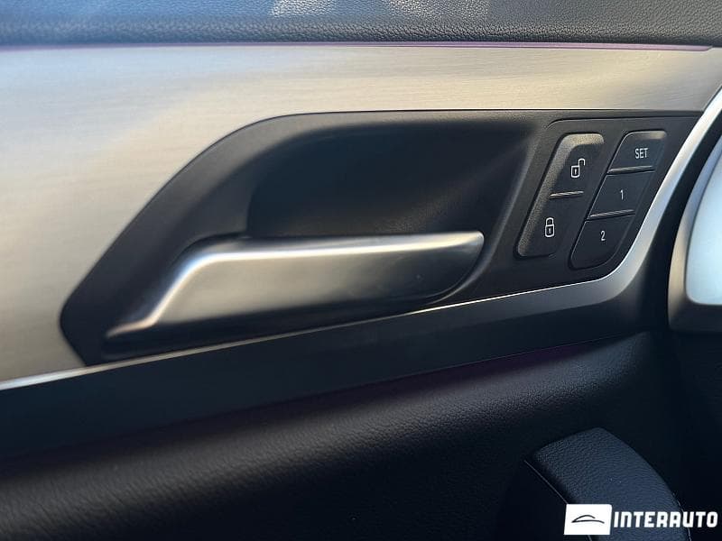 BMW X4 M4.0i 2021 — Миниатюра 15