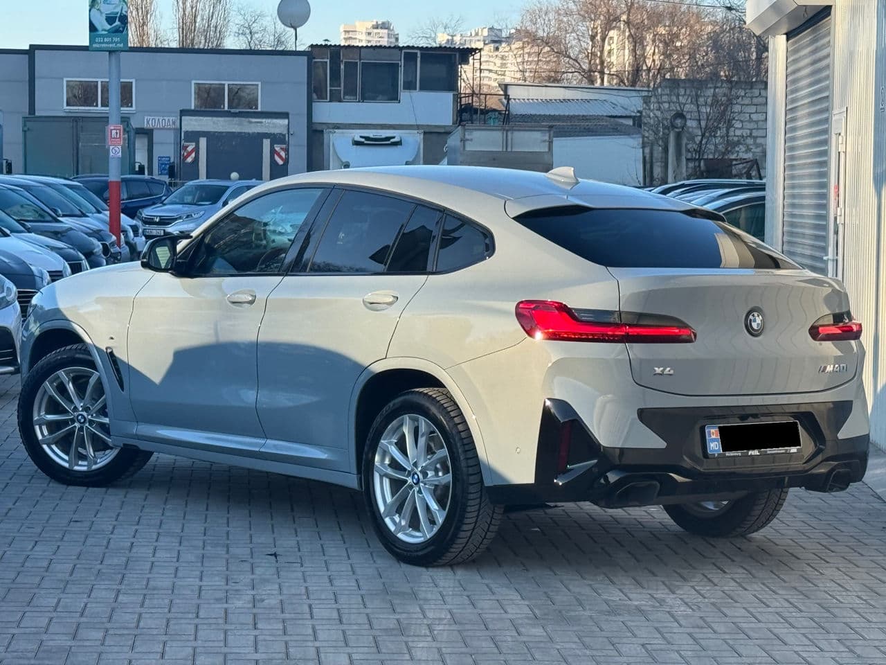BMW X4 M4.0i 2021 — Миниатюра 2