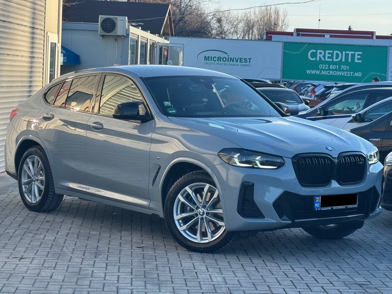 BMW X4 M4.0i 2021 — Миниатюра 3