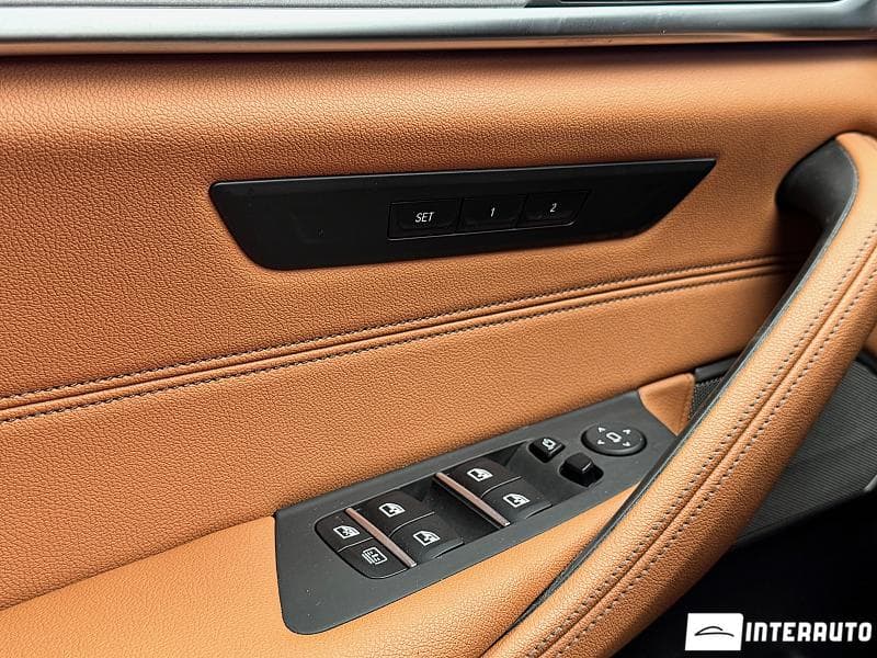 BMW 530e 2021 — Миниатюра 16